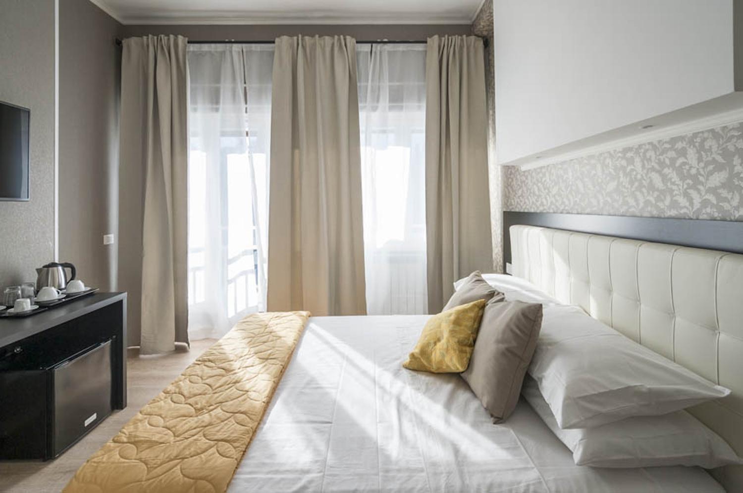 Happy In Bed & Breakfast 2*